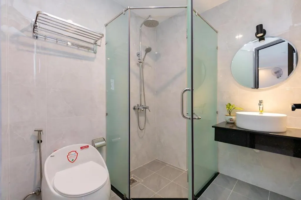 Gold Holiday Hotel Vung Tau 0*,  Vietnam